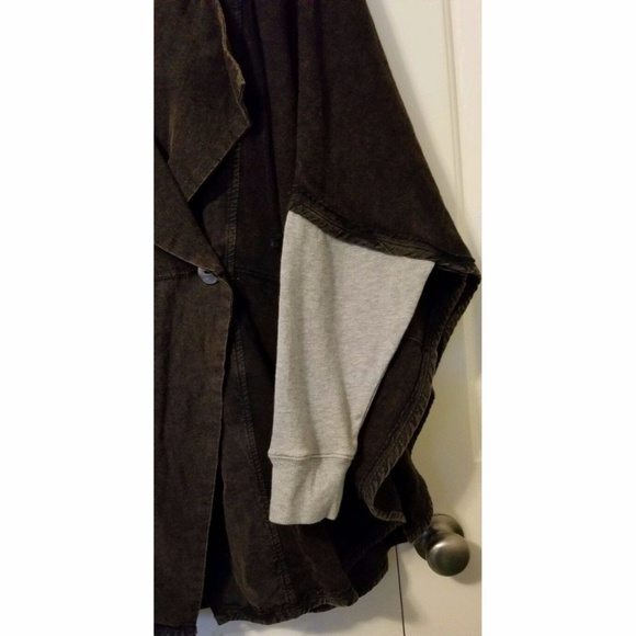 New Free People Hooded Cape Style Jacket Size XS/S - Picture 5 of 5